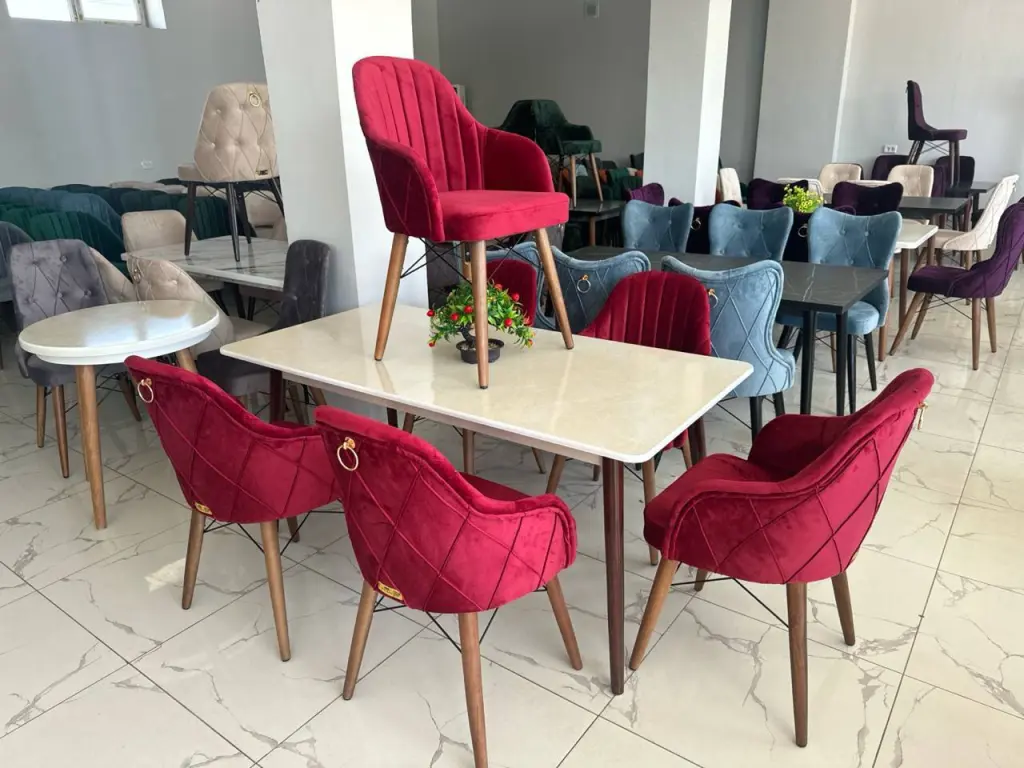 Premium Stol-Stul to'plami