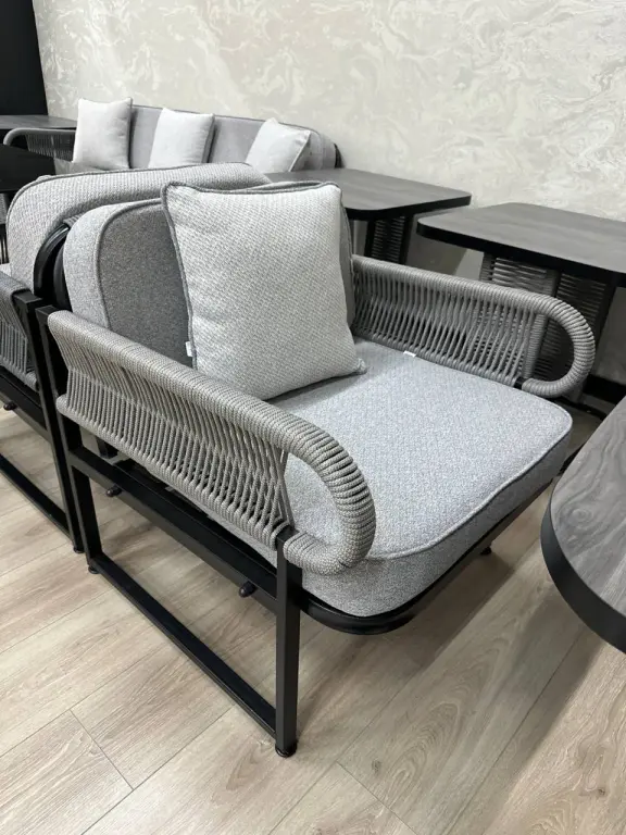 Loft uslubidagi universal to'plam