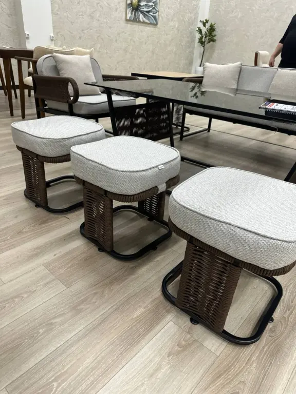 Loft uslubidagi universal to'plam