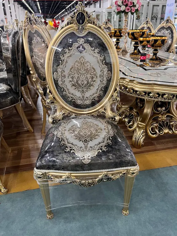 Stol va Stullar | Luxury Gold Collection