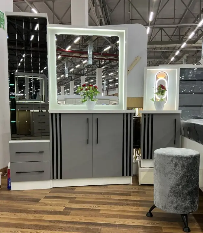 Royal Modern Bedroom Set - Karavot + Shkaf + Oyna Stol + Tumba