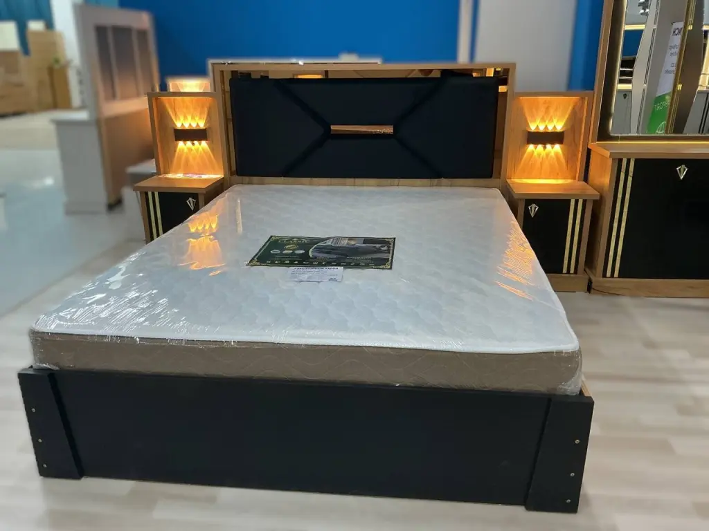 Monarch Black Lux - Yotoqxona mebel to'plami