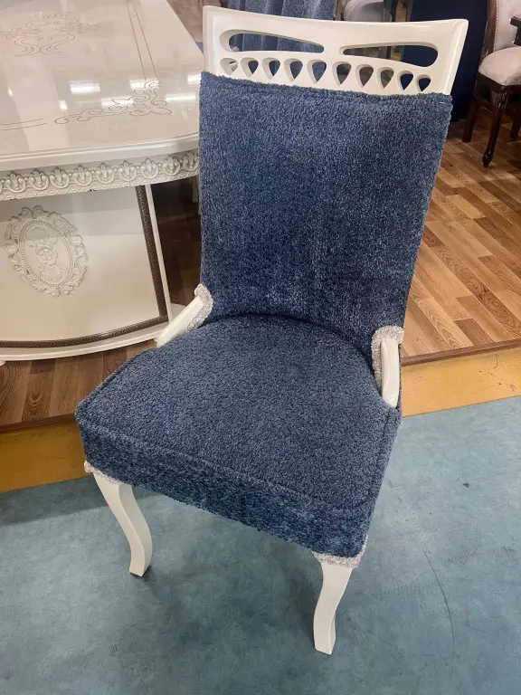 Royal Elegance - Stol va stul